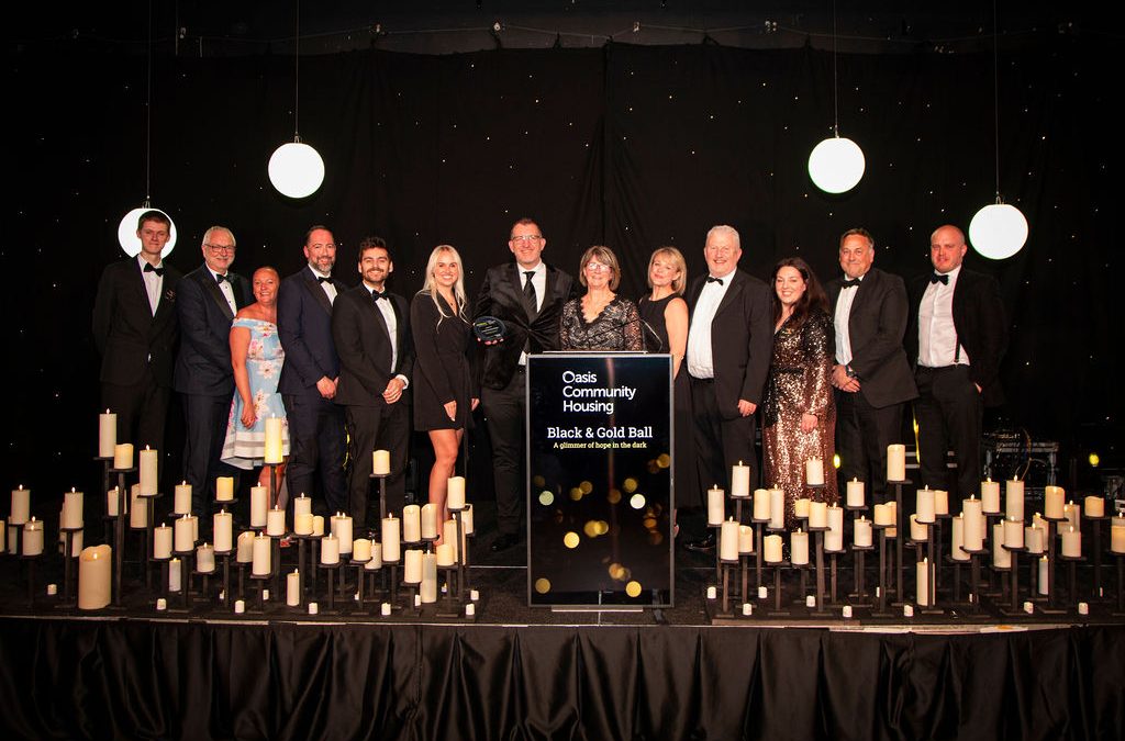 Businesses receive Oasis Community Housing charity award for tackling homelessness across region